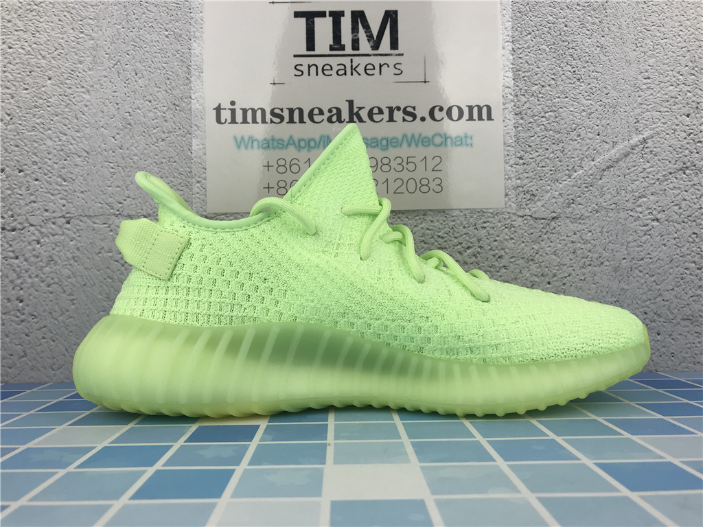 Yeezy Boost 350 V2 GID Glow - EG5293